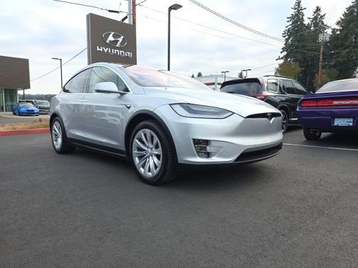 2017 Tesla Model X 75D