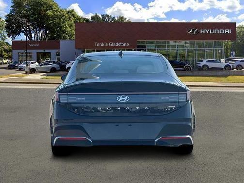 Abyss Black 2026 Hyundai SONATA SEL