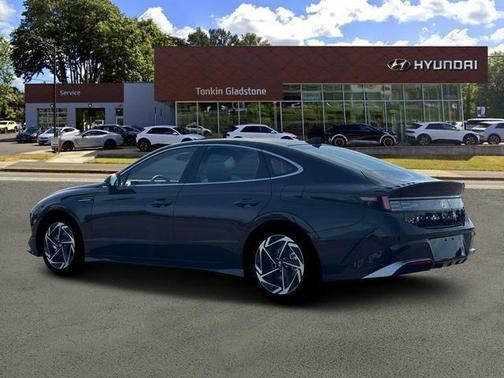 Abyss Black 2026 Hyundai SONATA SEL