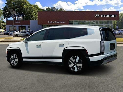 2026 Hyundai IONIQ 9 SEL