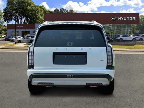 2026 Hyundai IONIQ 9 SEL