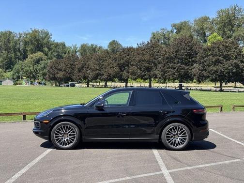 2020 Porsche Cayenne S