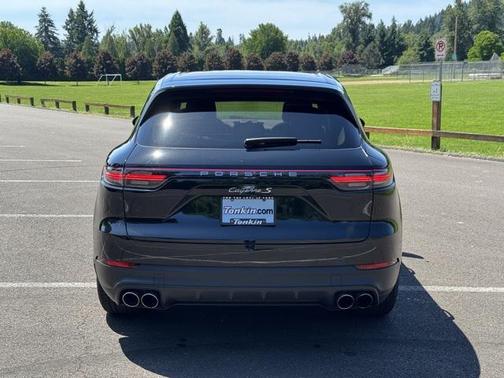 2020 Porsche Cayenne S