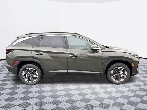 Rockwood Green 2026 Hyundai TUCSON SEL Premium