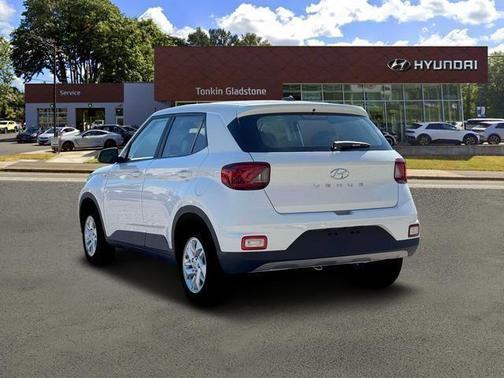 Lunar White 2026 Hyundai VENUE SE
