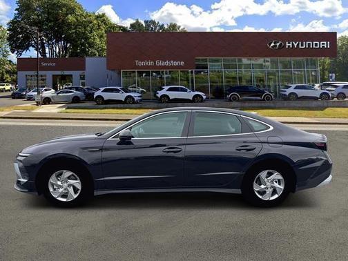 Carbon Blue 2026 Hyundai SONATA SE