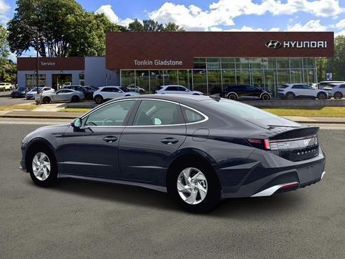 Carbon Blue 2026 Hyundai SONATA SE
