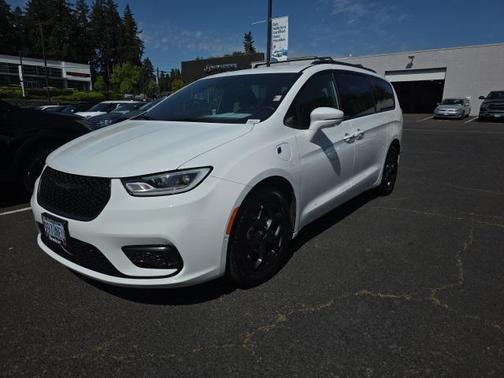 2021 Chrysler Pacifica Hybrid Limited