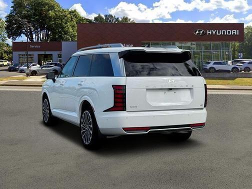 Creamy White Pearl 2026 Hyundai Palisade Hybrid Calligraphy