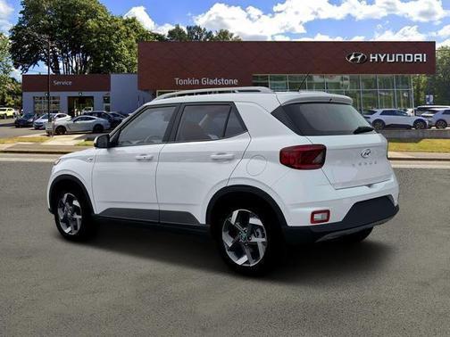 Lunar White 2026 Hyundai VENUE SEL