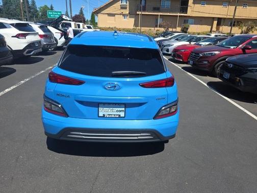 2022 Hyundai KONA EV SEL