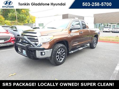 2017 Toyota Tundra SR5
