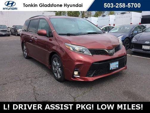 2018 Toyota Sienna SE Premium