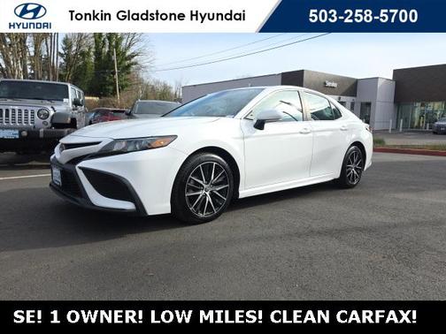 2021 Toyota Camry SE