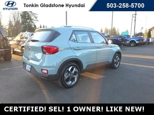 2025 Hyundai VENUE SEL