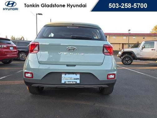 2025 Hyundai VENUE SEL