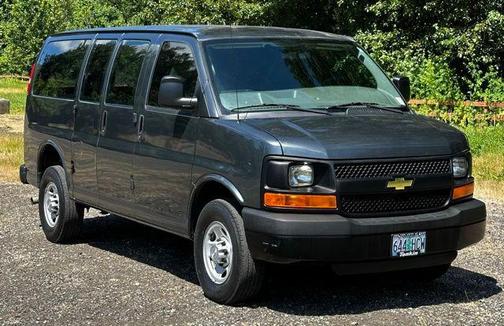 Cyber Gray Metallic 2015 Chevrolet Express 2500 Work Van