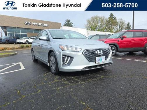 2020 Hyundai IONIQ Hybrid SE