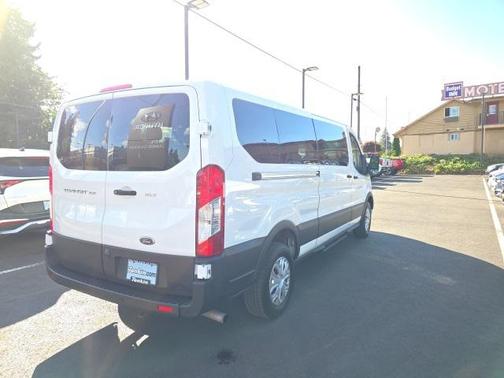 2022 Ford Transit-350 XLT
