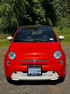 Electric Orange Tri-Coat Pearlcoat 2014 FIAT 500e Battery Electric