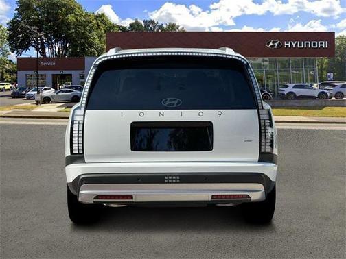 2026 Hyundai IONIQ 9 SE