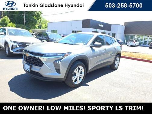 2024 Chevrolet Trax LS