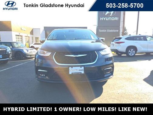 2023 Chrysler Pacifica Hybrid Limited