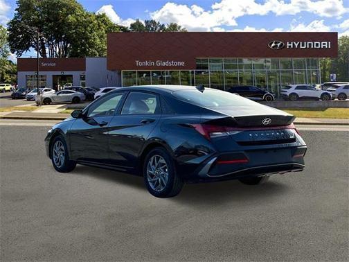 2025 Hyundai ELANTRA HEV Blue