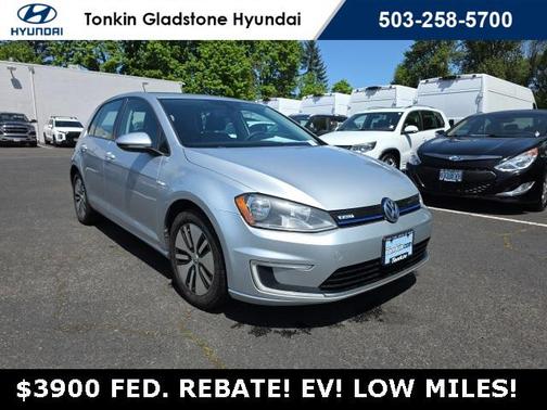 2016 Volkswagen e-Golf SE