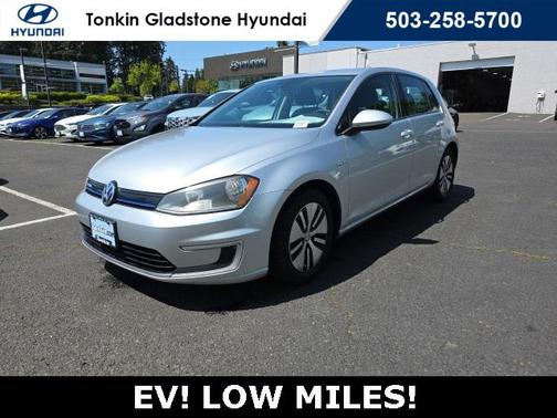 2016 Volkswagen e-Golf SE