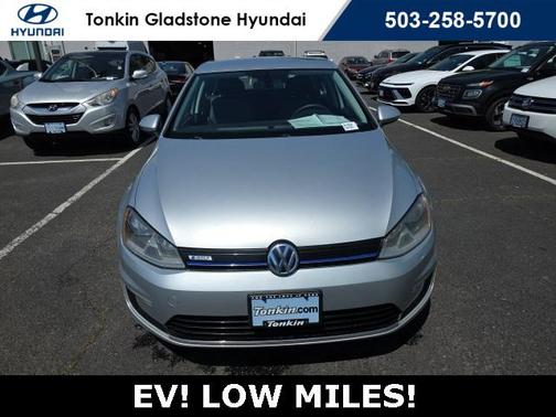 2016 Volkswagen e-Golf SE
