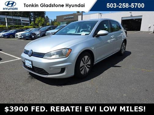 2016 Volkswagen e-Golf SE