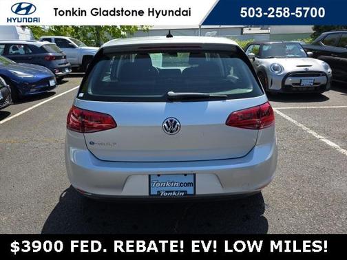 2016 Volkswagen e-Golf SE