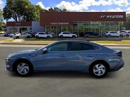Transmission Blue 2026 Hyundai SONATA SE