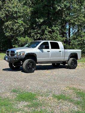 Bright Silver Metallic 2006 Dodge Ram 2500 SLT Mega Cab