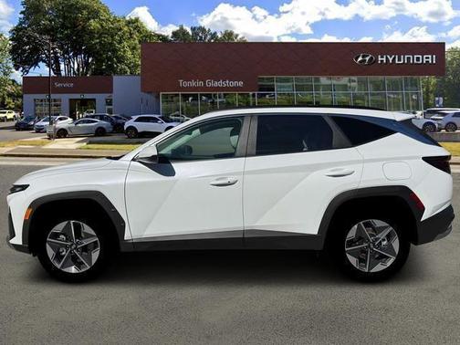 Creamy White Pearl 2026 Hyundai TUCSON Hybrid SEL