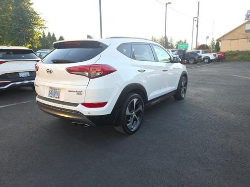 2016 Hyundai TUCSON Limited