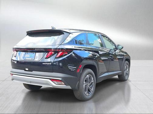 Deep Sea 2026 Hyundai TUCSON Hybrid Blue SE