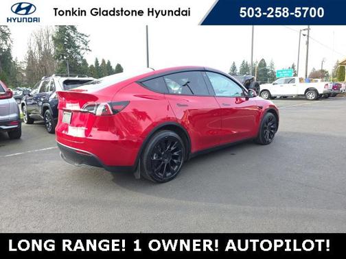 2022 Tesla Model Y Long Range Dual Motor All-Wheel Drive