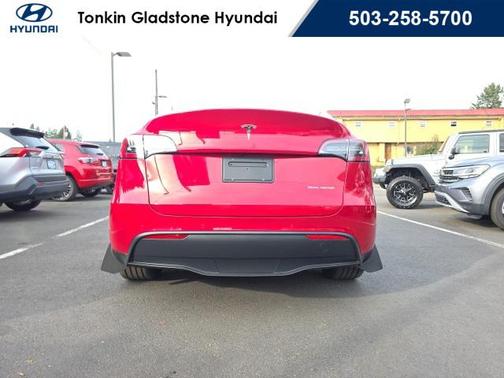 2022 Tesla Model Y Long Range Dual Motor All-Wheel Drive