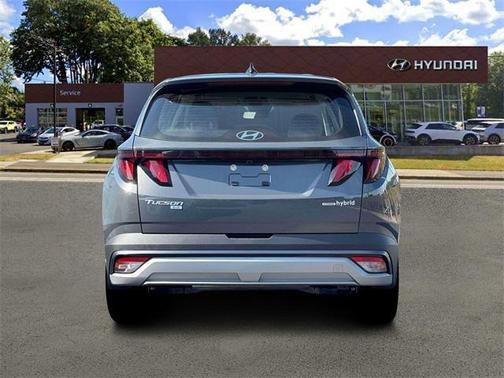 2026 Hyundai TUCSON Hybrid Blue SE