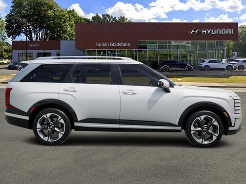 Creamy White Pearl 2026 Hyundai Palisade Hybrid Limited