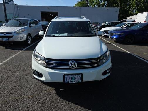 2015 Volkswagen Tiguan 4MOTION Auto R-Line