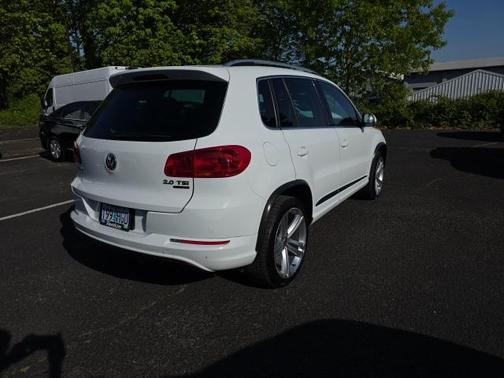 2015 Volkswagen Tiguan 4MOTION Auto R-Line