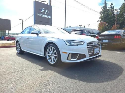 2019 Audi A4 2.0T Premium Plus