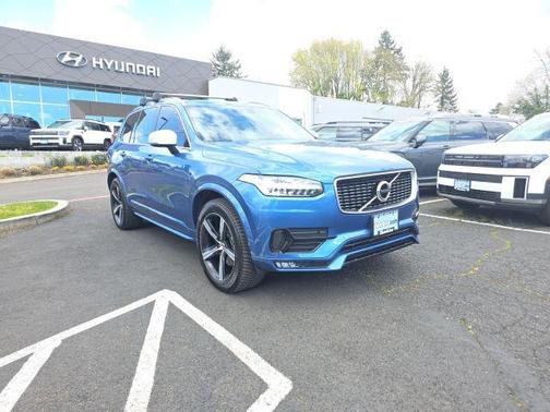 2019 Volvo XC90 T6 R-Design