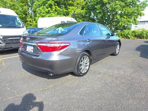 2016 Toyota Camry XLE