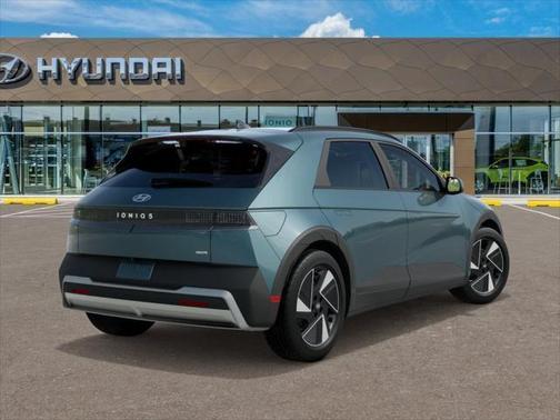 2025 Hyundai IONIQ 5 SE