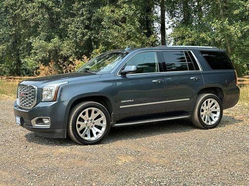 Dark Sky Metallic 2020 GMC Yukon Denali