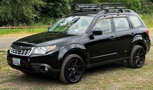 Obsidian Black Pearl 2013 Subaru Forester 2.5X